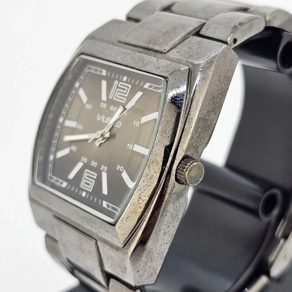 Kenneth Cole Unlisted Men's Watch 40MM Gun Metal‎ Dial Bracelet 6